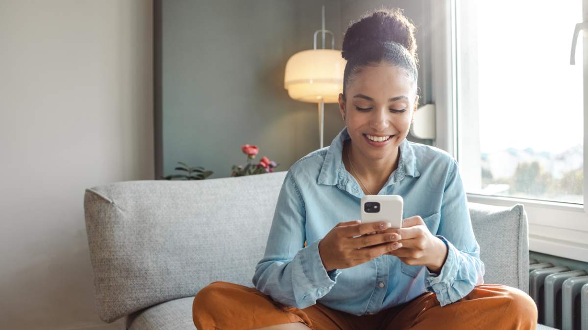 Capire i linguaggi della passione: migliorare la comunicazione con i partner in una chat erotica